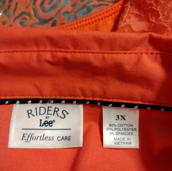 NWOT Riders by Lee Easy Care Blouse Coral Colored - Picture 2 of 4